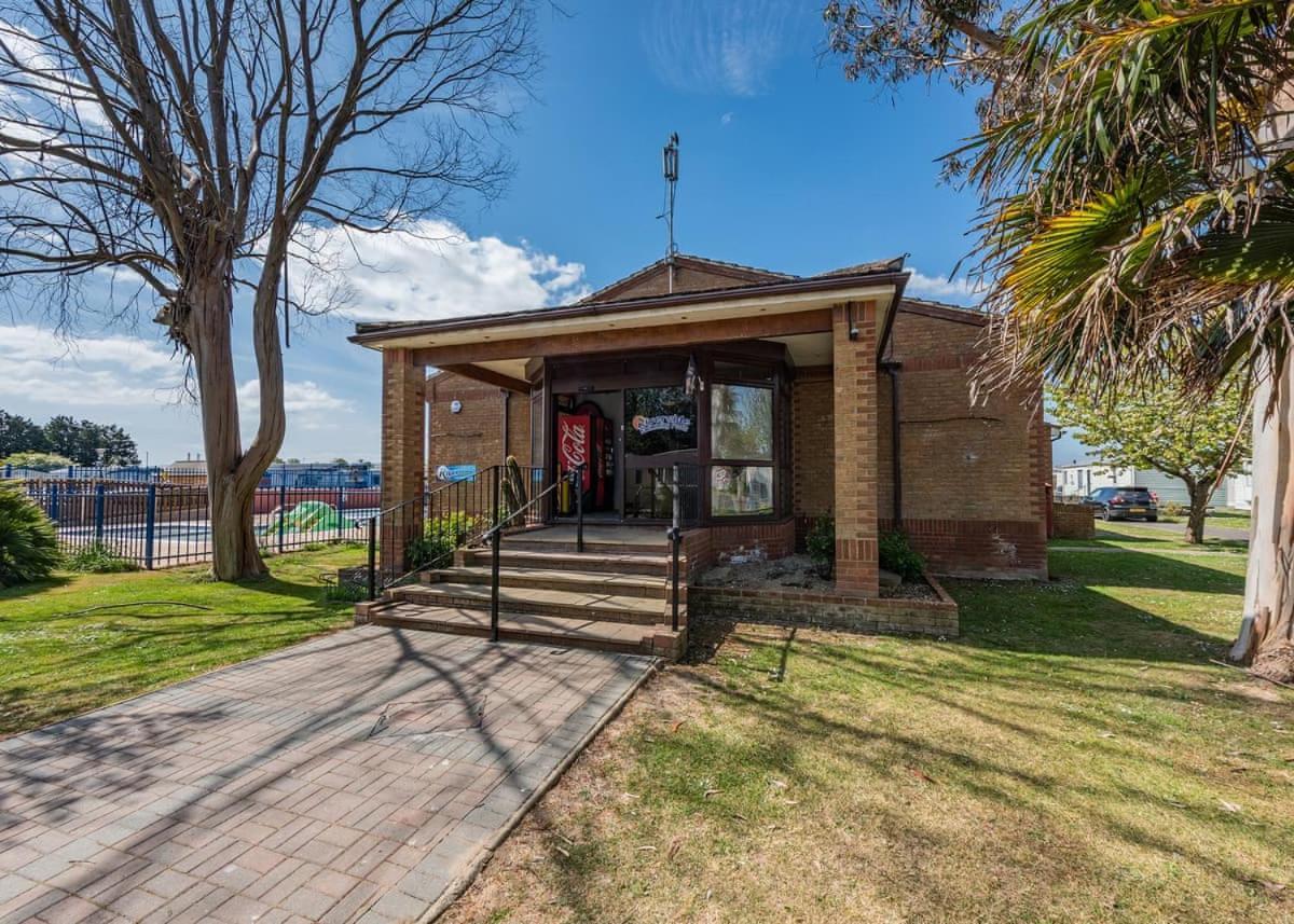 Riverside Caravan Holiday Park Bognor Regis Eksteriør billede
